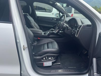 صورة مصغرة 19 لـ 2021 Porsche CAYENNE