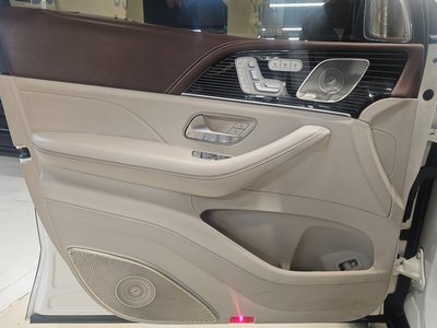 MERCEDES-BENZ GLS-CLASS - 10