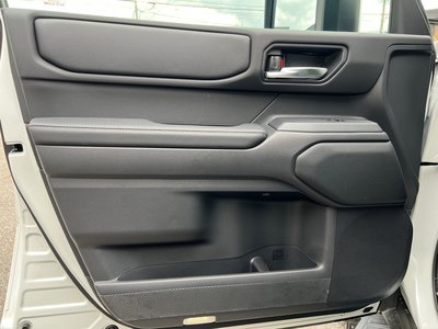 2025 Toyota LAND CRUISER 250 缩略图 43