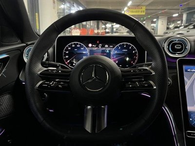 صورة 10 لـ 2025 Mercedes-BENZ C-CLASS