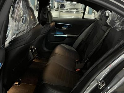 صورة 4 لـ 2025 Mercedes-BENZ C-CLASS
