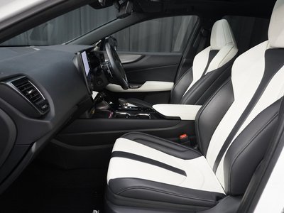 صورة مصغرة 11 لـ 2023 Lexus NX