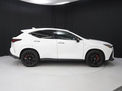 صورة 5 لـ 2023 Lexus NX