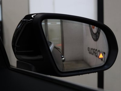 MERCEDES-BENZ C-CLASS CABRIOLET AMG - 10