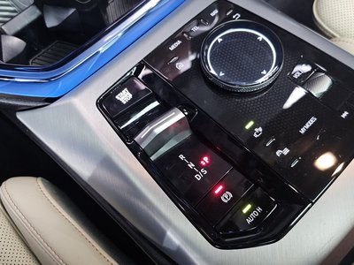 2025 BMW X3 照片 9