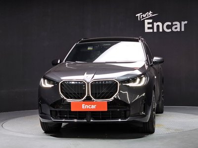 2025 BMW X3 照片 2