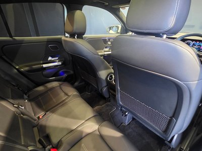 MERCEDES-BENZ GLA - 10