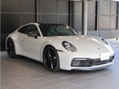 2024 Porsche 911 photo 3
