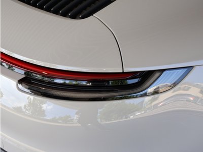 2024 Porsche 911 photo 9