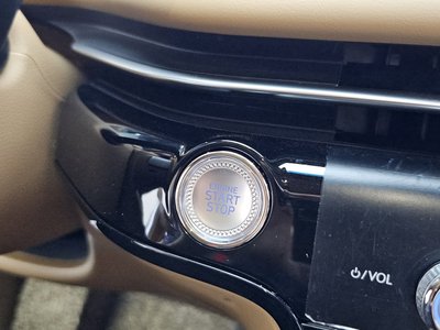 صورة مصغرة 28 لـ 2025 GENESIS G80 (RG3)