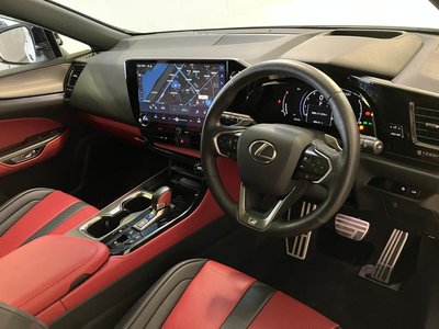 2024 Lexus NX 照片 3