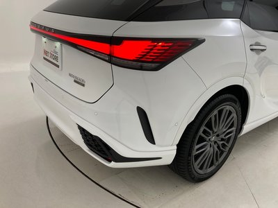 صورة مصغرة 35 لـ 2024 Lexus RX