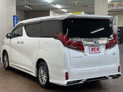 TOYOTA ALPHARD - 6