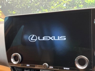 2023 Lexus NX photo 3