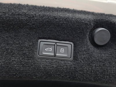 صورة مصغرة 17 لـ 2022 Bentley CONTINENTAL