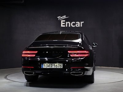 GENESIS G80 (RG3) - 3