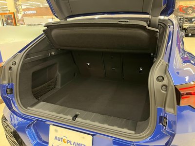 2025 BMW X2 缩略图 11