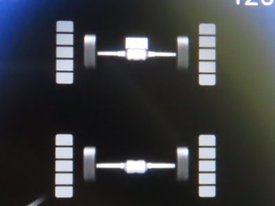 TOYOTA CROWN CROSSOVER - 7