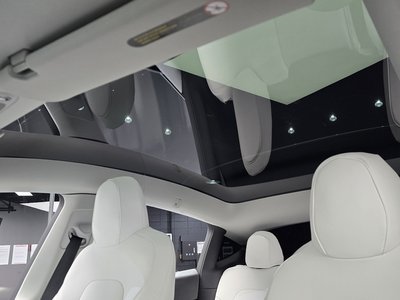 صورة مصغرة 24 لـ 2022 Tesla MODEL Y