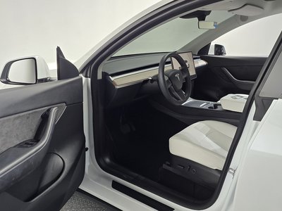 صورة مصغرة 14 لـ 2022 Tesla MODEL Y
