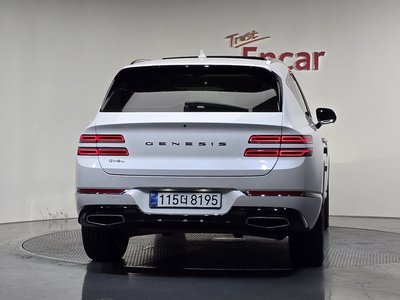 GENESIS GV80 - 3
