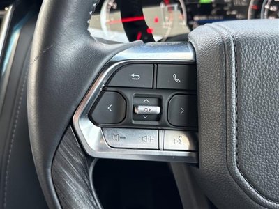 TOYOTA LAND CRUISER 300 - 6