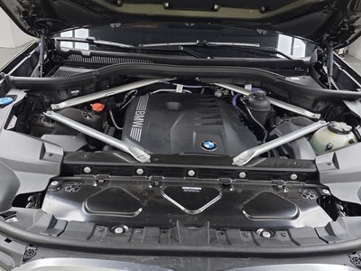 BMW X7 - 7