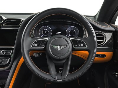 صورة مصغرة 12 لـ 2025 Bentley BENTAYGA