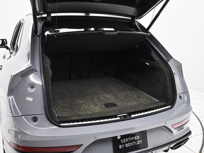 BENTLEY BENTAYGA - 6