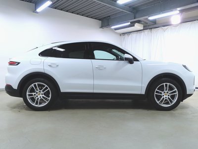 PORSCHE CAYENNE - 8