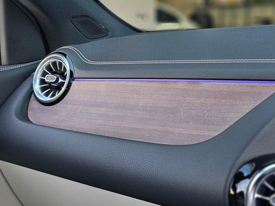 MERCEDES-BENZ GLA - 5