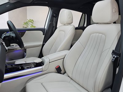 MERCEDES-BENZ GLA - 3