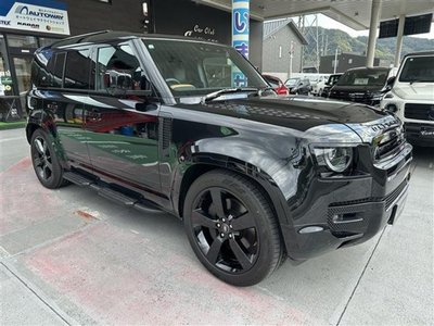 LAND ROVER DEFENDER - 6