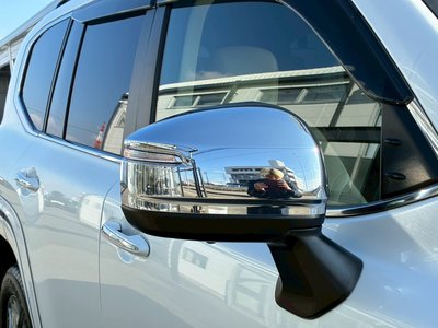 صورة مصغرة 38 لـ 2023 Toyota LAND CRUISER 300