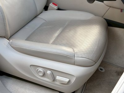 صورة مصغرة 123 لـ 2023 Toyota LAND CRUISER 300