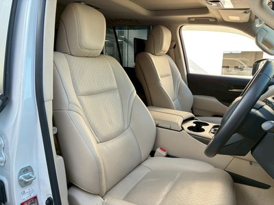 صورة مصغرة 122 لـ 2023 Toyota LAND CRUISER 300
