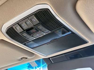 صورة مصغرة 90 لـ 2023 Toyota LAND CRUISER 300