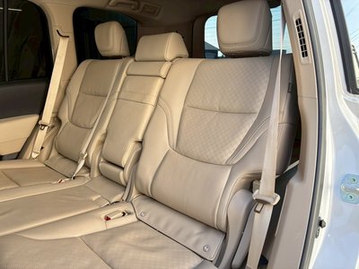 صورة مصغرة 139 لـ 2023 Toyota LAND CRUISER 300