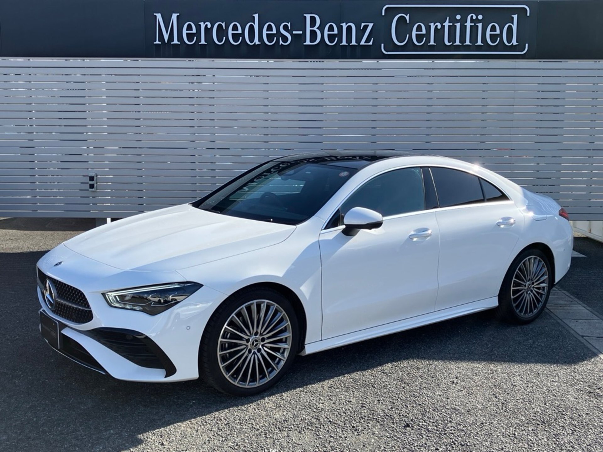 MERCEDES-BENZ CLA - View 1