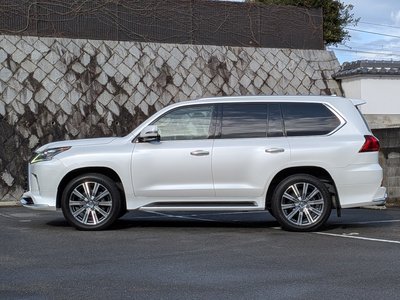 LEXUS LX - 3