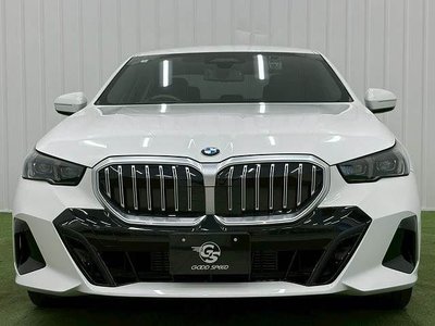 2024 BMW 5 SERIES SEDAN 缩略图 12