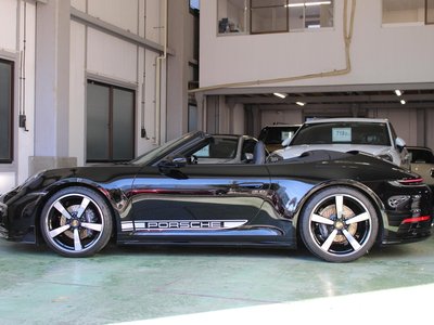 PORSCHE 911 CABRIOLET - 3