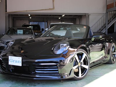 PORSCHE 911 CABRIOLET