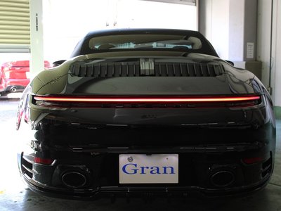 PORSCHE 911 CABRIOLET - 8