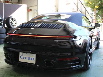 PORSCHE 911 CABRIOLET - 9