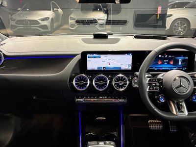 صورة مصغرة 34 لـ 2025 Mercedes-BENZ GLA AMG