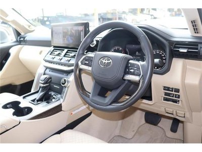 2022 Toyota LAND CRUISER 300 照片 9