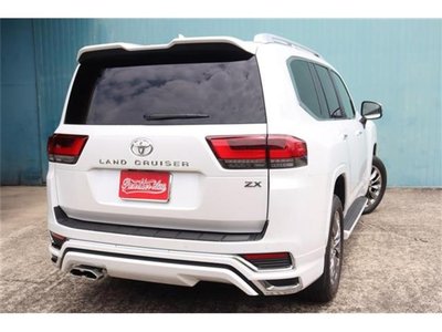 2022 Toyota LAND CRUISER 300 照片 3