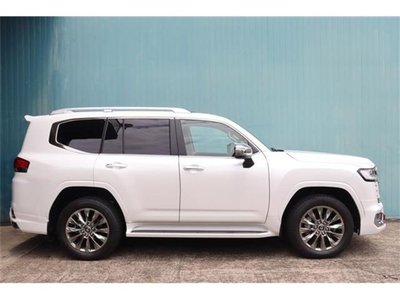 2022 Toyota LAND CRUISER 300 照片 5