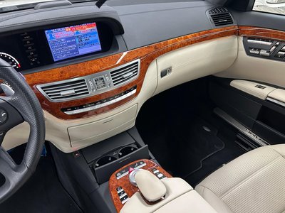 صورة مصغرة 53 لـ 2007 Mercedes-BENZ S-CLASS AMG